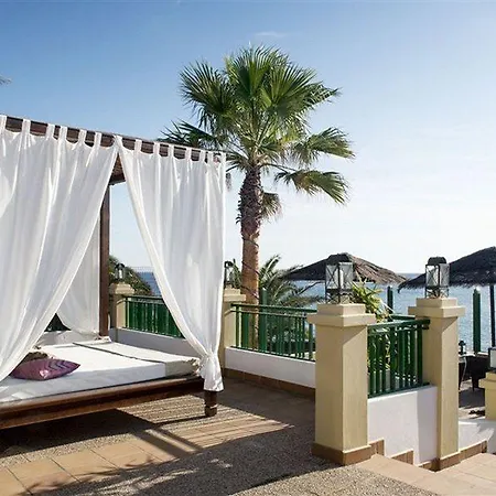 Blue Sea Apartment *