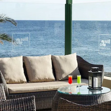 Blue Sea Apartment